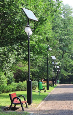 Lampa solarna parkowa Cetus Park
