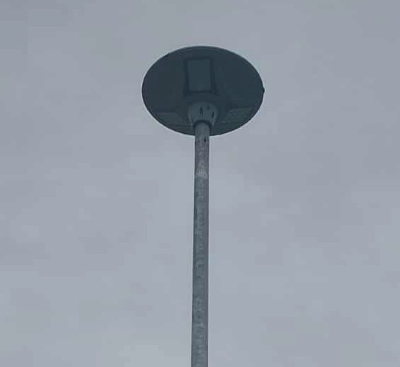 Latarnia solarna uliczna Mars V5 LED 18W ze słupem i fundamentem