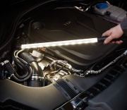 Przewodowa oprawa świetlówkowa PROFI SLIM LED