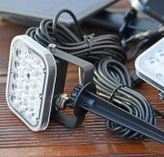 Lampa solarna LED / reflektorki 3x4W