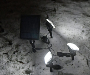 Lampa solarna LED / reflektorki 3x4W