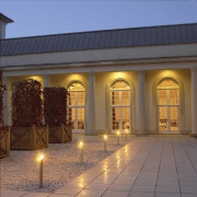Lampa zewnętrzna Trust ze stali nierdzewnej
